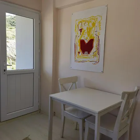 Guezelbahce Yemek Atoelyesi Guest house