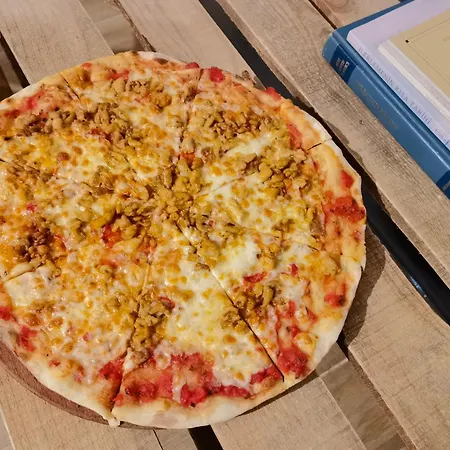 Guezelbahce Yemek Atoelyesi Πανσιόν