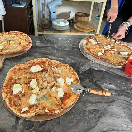 Guezelbahce Yemek Atoelyesi Πανσιόν