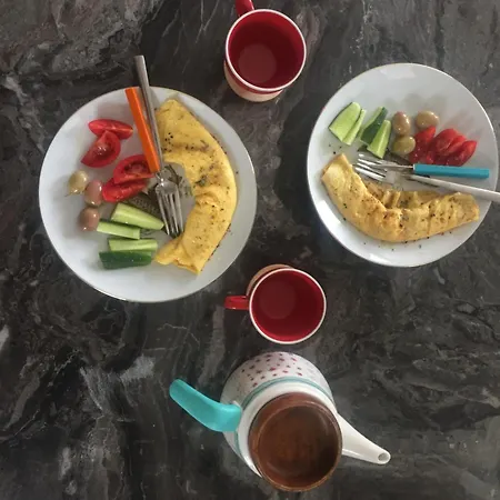 Guezelbahce Yemek Atoelyesi *