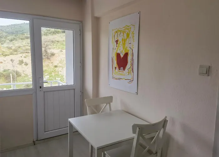 Guezelbahce Yemek Atoelyesi *