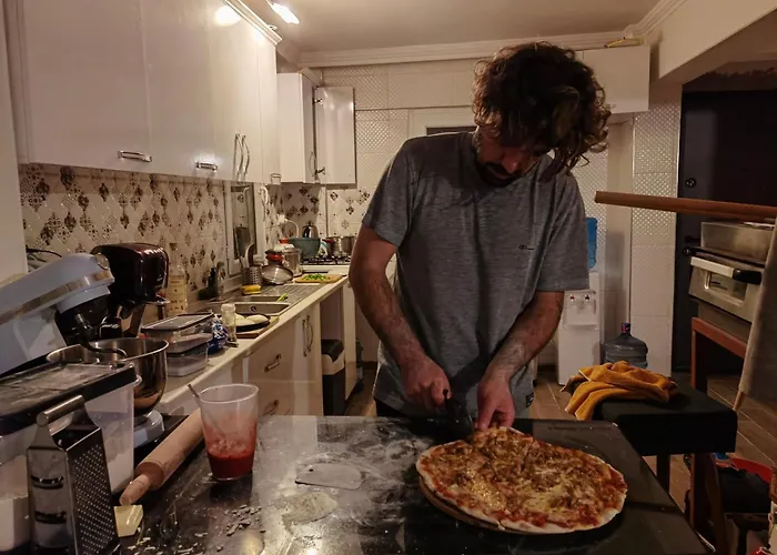 Guezelbahce Yemek Atoelyesi Πανσιόν