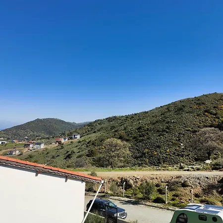 Guezelbahce Yemek Atoelyesi * Esmirna