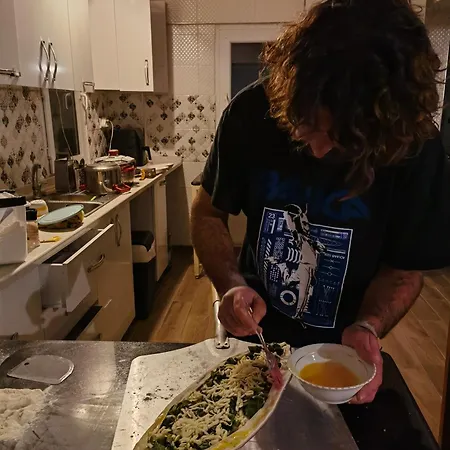 Pensión Guezelbahce Yemek Atoelyesi