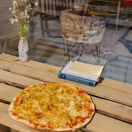 Guezelbahce Yemek Atoelyesi * Esmirna