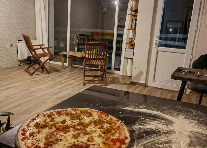 Gæstehus Guezelbahce Yemek Atoelyesi Izmir