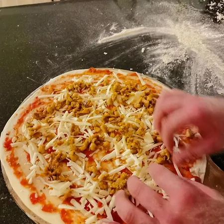Guezelbahce Yemek Atoelyesi Penzion *