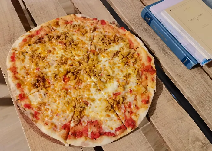 Guezelbahce Yemek Atoelyesi Vendégház